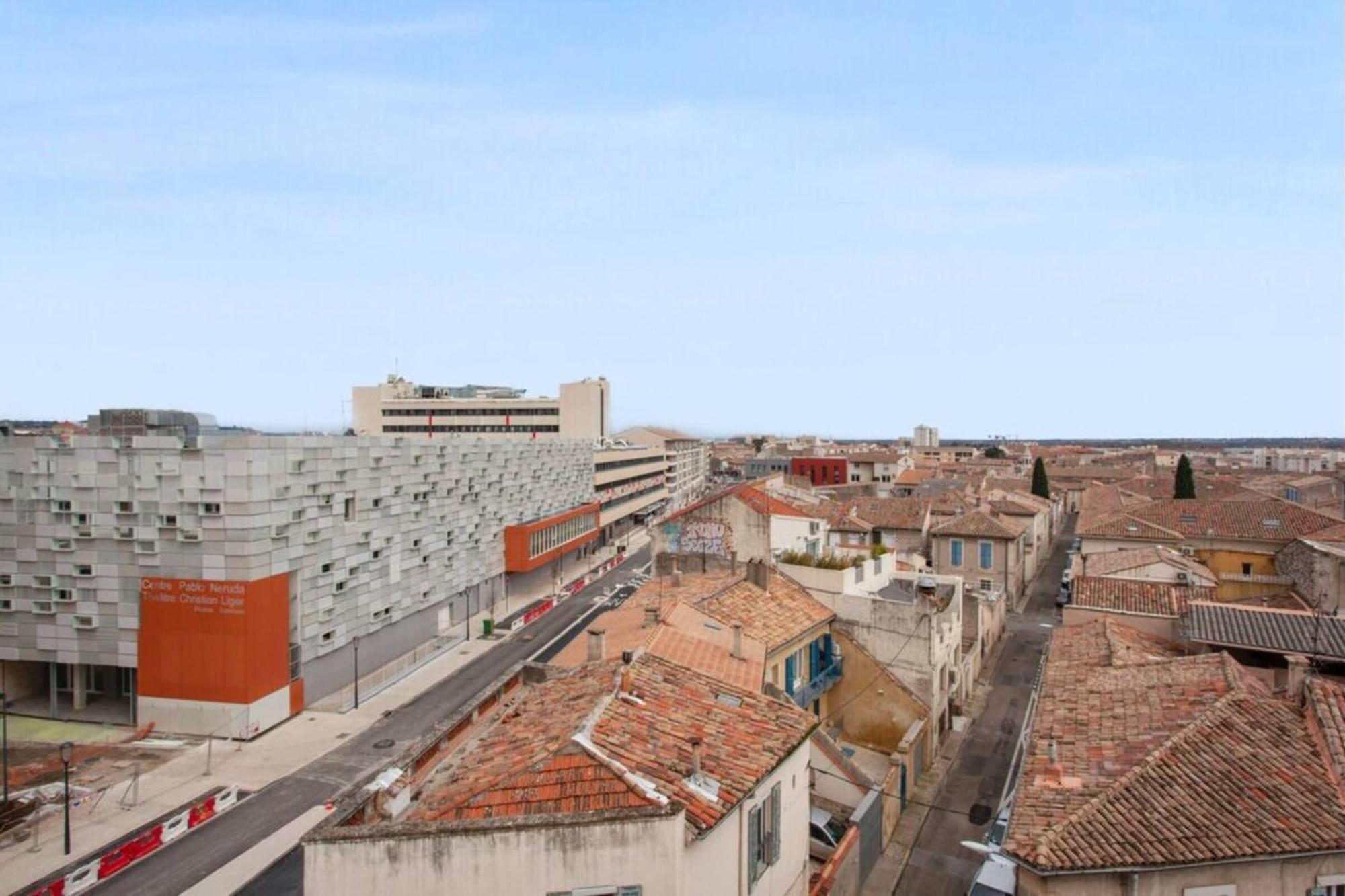 Atlas - Ovalia Nimes Exterior photo
